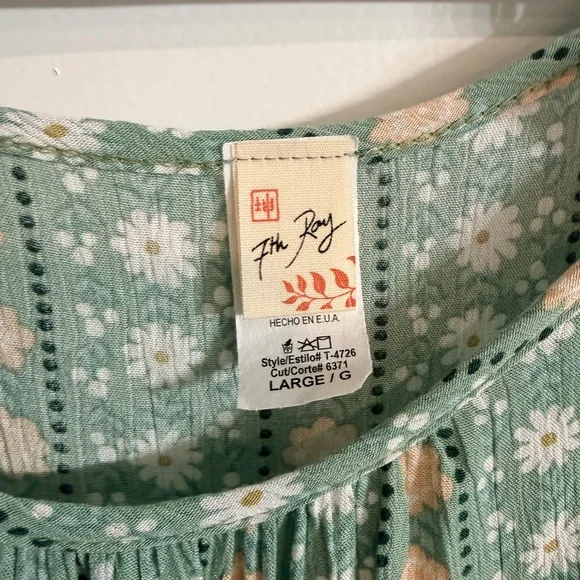 Fifth Ray Green Floral Tiered Tank Boho - Picture 6 of 8